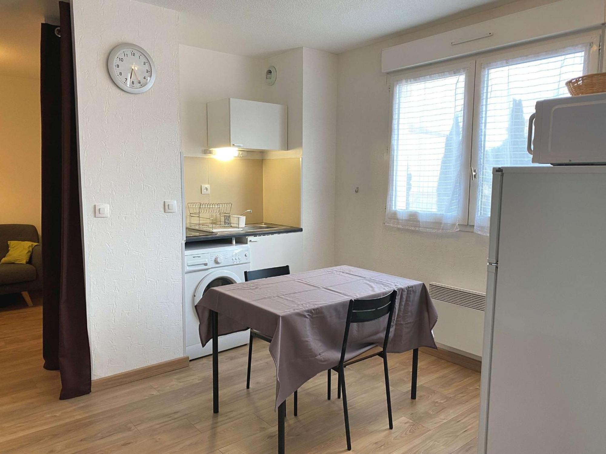 Studio Renove Avec Balcon, Proche Commerces, Wifi Et Cellier Privatif - Balaruc-Les-Bains. - Fr-1-553-13 Eksteriør bilde